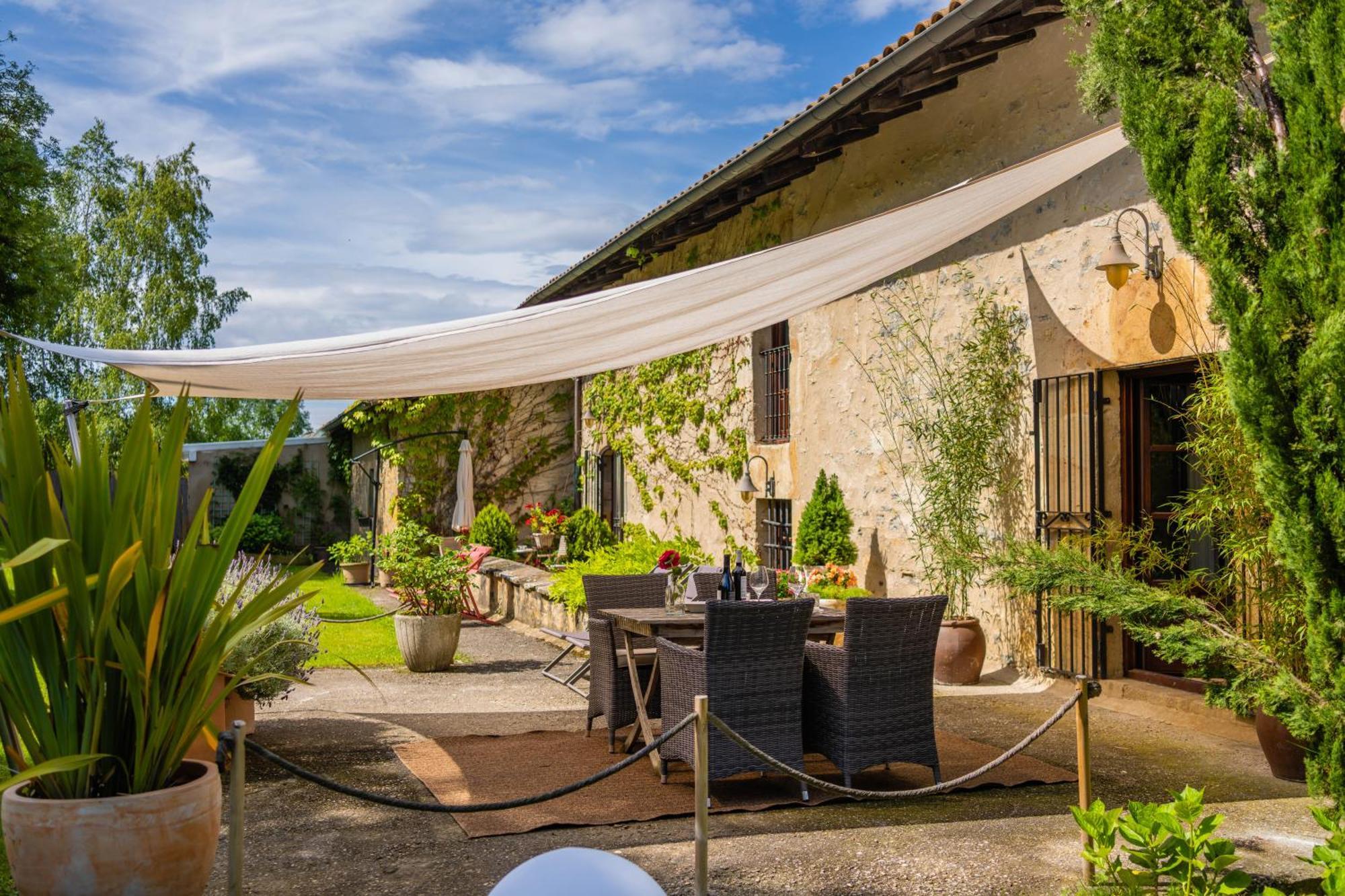Hotel Palacio De Luko Luaran gambar